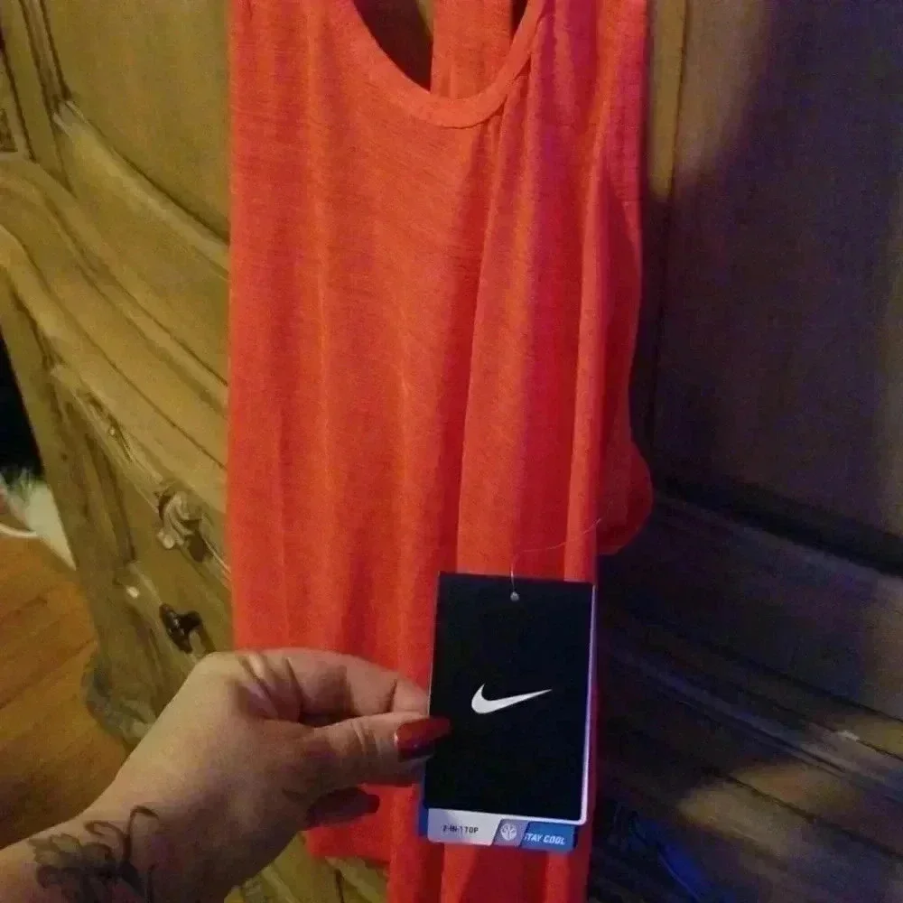 Nike tank top